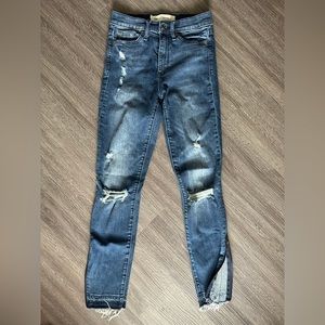 GAP 1969 True Skinny Super High Rise 24